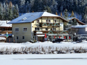 Wohlfühl-Appartement Bergsee FAMILY - am Wildsee - SUP und Schlitten for free